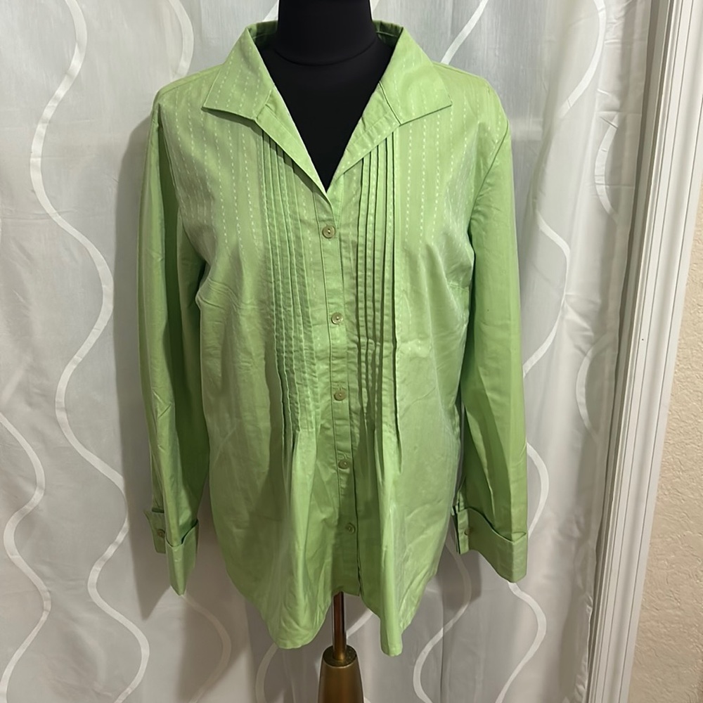 Coldwater Creek, Light Green, Long Sleeve, Button Down Top With Pleats, Size L